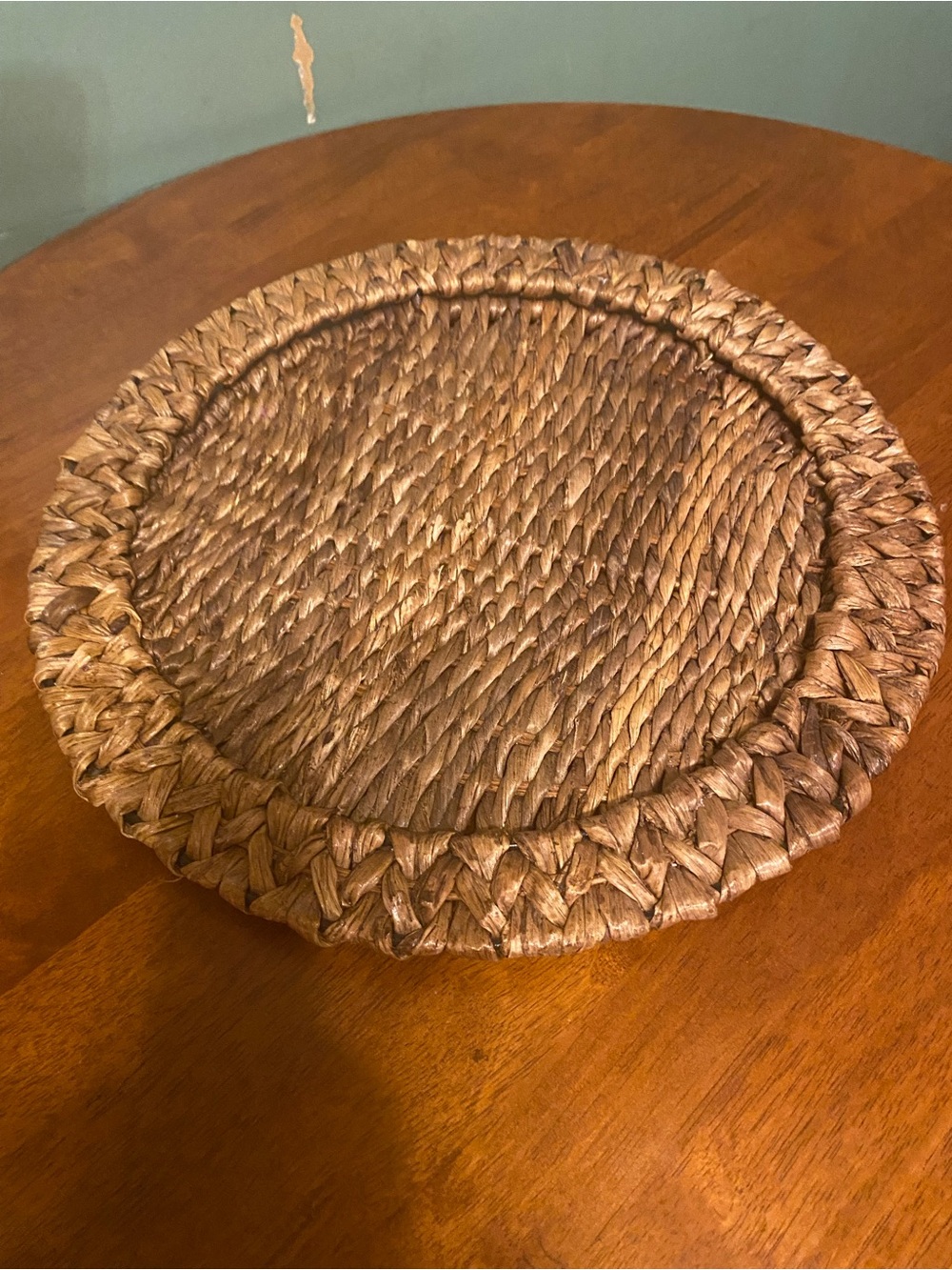 Vintage Wicker Ratten Charger